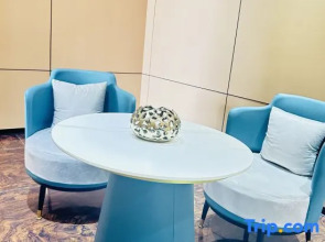 Qianshan Jinxiuyuan Hotel