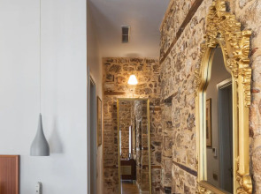 Delight Deluxe Hotel