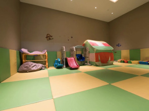 Royal International Hotel