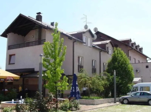 Delminium Hotel