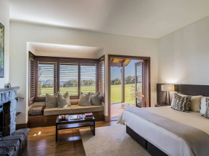 Spicers Peak Lodge