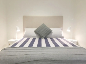 Charlie - Beyond a Room Private Apartments