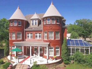 The Dempsey Manor Bed & Breakfast Inn