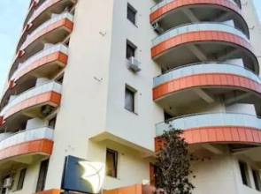 Cityscape Apartment near Palas Mall