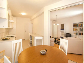 Three Wells Arsenal Apartman