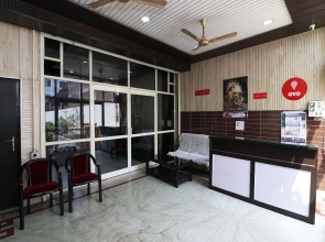 OYO 14161 Hotel ASDR