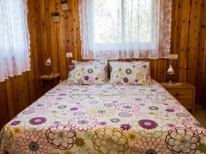 Leyad Hashmura Lodging