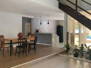 Casa Alto Padrão Com Piscina , 5 quartos