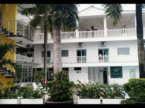 Hotel Manantial