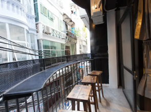 Luxury Backpakers Hotel