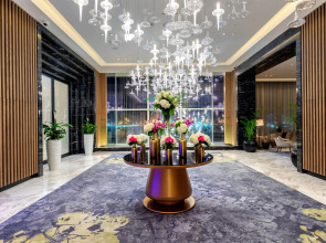 Taj Jumeirah Lakes Towers