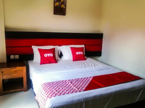 OYO 4012 Ari Beach Inn