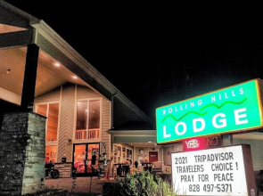 Rolling Hills Lodge