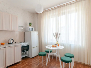 Apartments Home Day on the st. Karamzina ,16