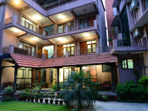 Hotel Green Horizon