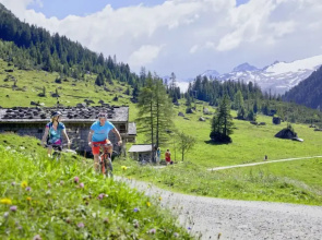 Studio Near the Slopes With Wellness Area