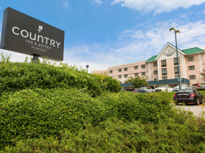 Country Inn & Suites by Radisson, Atlanta Airport South, GA