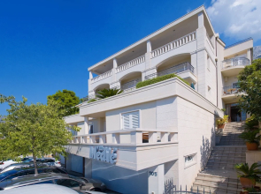 Apartments Villa Medic