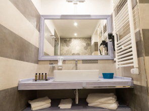 Palazzo Tasca Guest House & Luxury Suite