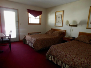 Windwood Fly-In Resort