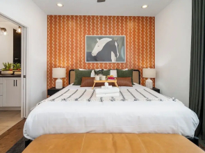 Urban Spur-walk 2 Breweries-mins to Broadway