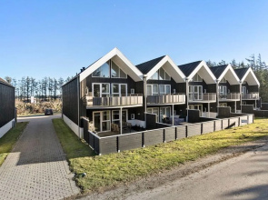 "Flugha" - 600m from the sea in NW Jutland