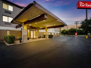 Spark by Hilton Palatine Arlington Heights