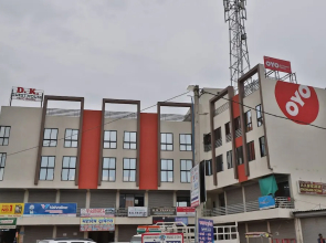 D K Guest House by OYO Rooms