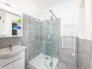 Amber Gardenview Studios