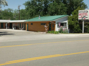 Antler Motel