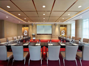 Отель Sofitel Bangkok Sukhumvit