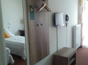 Astra Hotel Garni
