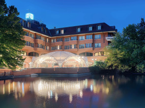 Отель NH Milano 2