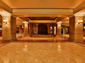 Crowne Plaza Chennai Adyar Park