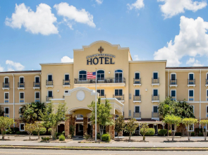 Evangeline Downs Hotel, an Ascend Collection Hotel