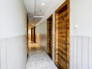 Super Townhouse Oak Vashi