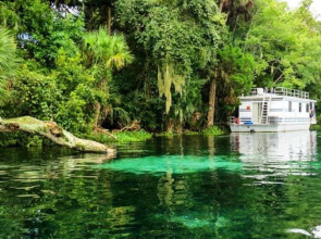 Grand Lakefront Resort Club Usa / Holly Bluff Mari