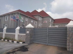 Suncourt Feel At Home Suites