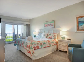 1829 Beachside Tennis at The Sea Pines Resort