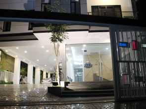 Malis the Residence & Hotel