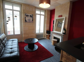 Bel Appartement Rénové Avec Parking