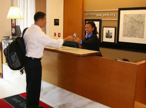 Hampton Inn Seaport Financial District