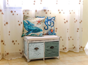 Apartment - Sleeps 2, Parking & Pool Access