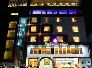 Prabhaa Grand Inn