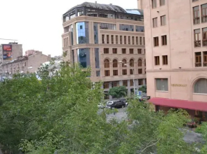 Apartamen Amiryan Street