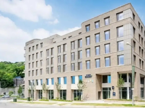 Modern Studios and Ensuite Bedrooms with Shared Kitchen at Hillfort House in Brighton