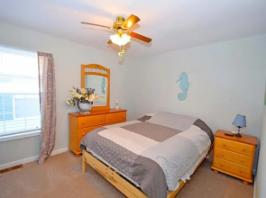 Barge Road 136o9 3 Bedroom Home by RedAwning