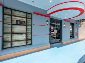 OYO 89568 Mangrove Hotel