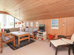 6 Person Holiday Home in Albaek