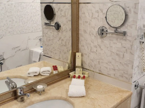 Отель Grand Mir